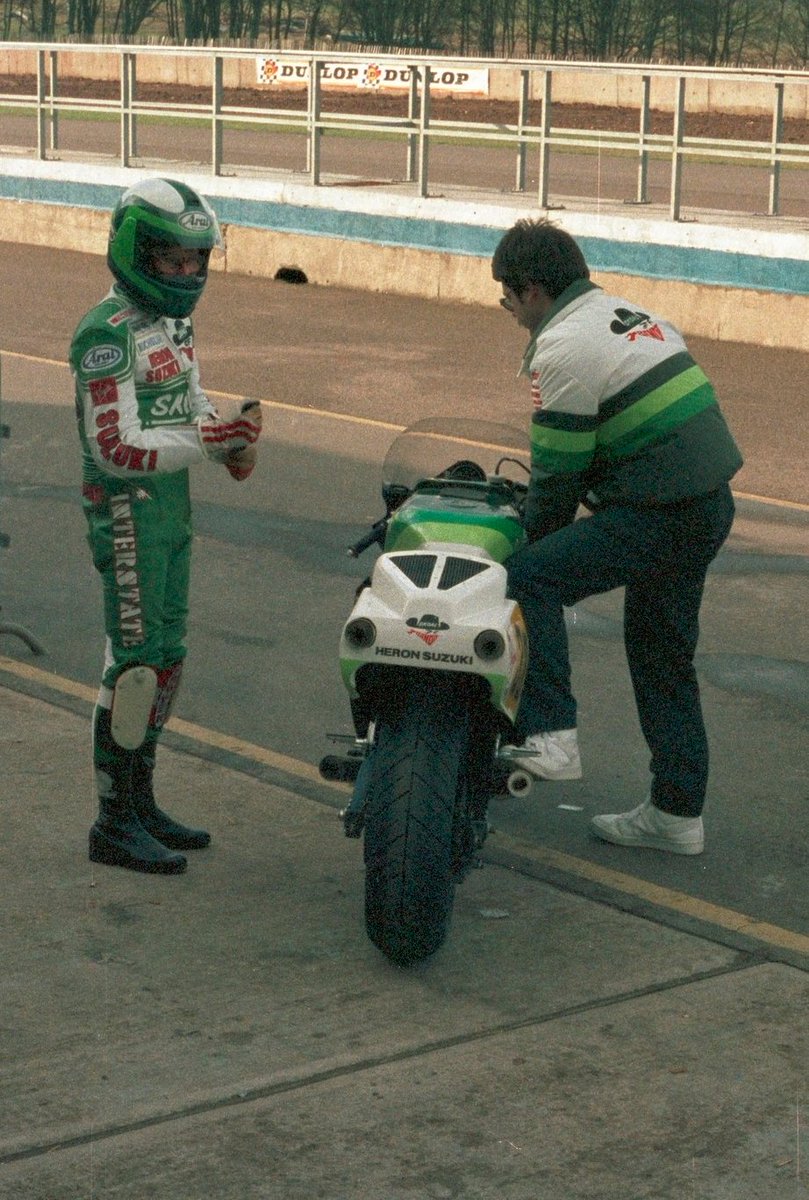 popsyosh34's tweet photo. March 1986 @DoningtonParkUK
Skoal Bandit Carbon 500
Paul Lewis 3โฃ3โฃ๐ฆ๐บ๐
#angryant #LoopyLewis #winitorbinit https://t.co/szoXRIJag1