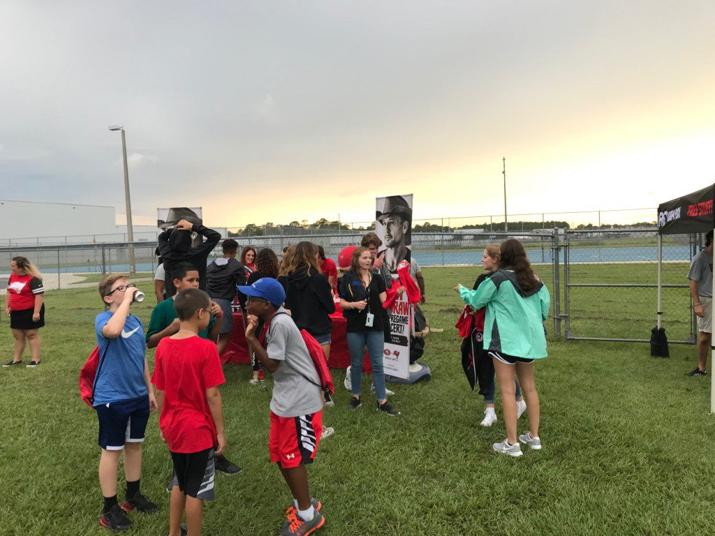 The 2019 FNF Tampa Bay Campus Tour continues with a stop at Wesley Chapel fnfcampustour.com/the-2019-fnf-t…