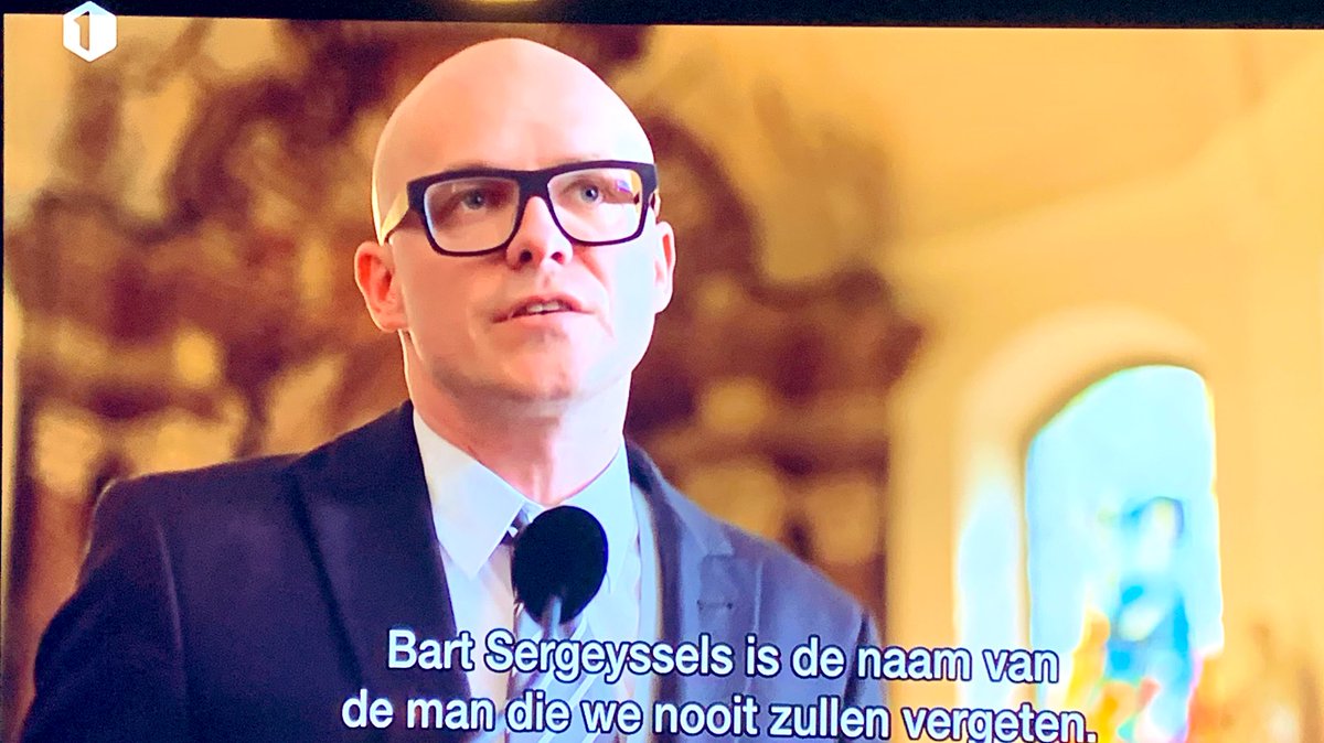 sergyssels's tweet photo. En dan komt je zeldzame naam in #geub 😂. #sergyssels #sergeyssels. Merci @philippegeubels en @JER00M ! #geweldig gewoon ! #een @een #vandaag #danira https://t.co/3xsfY3txyH