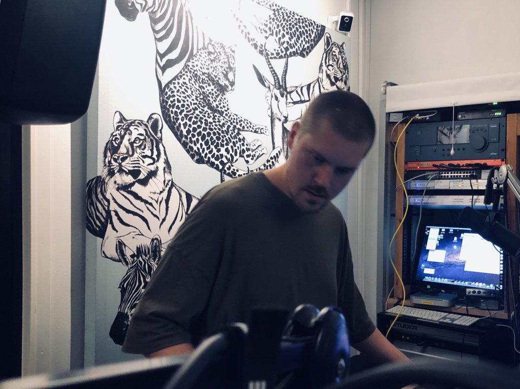 Dark Days Radio tweet media