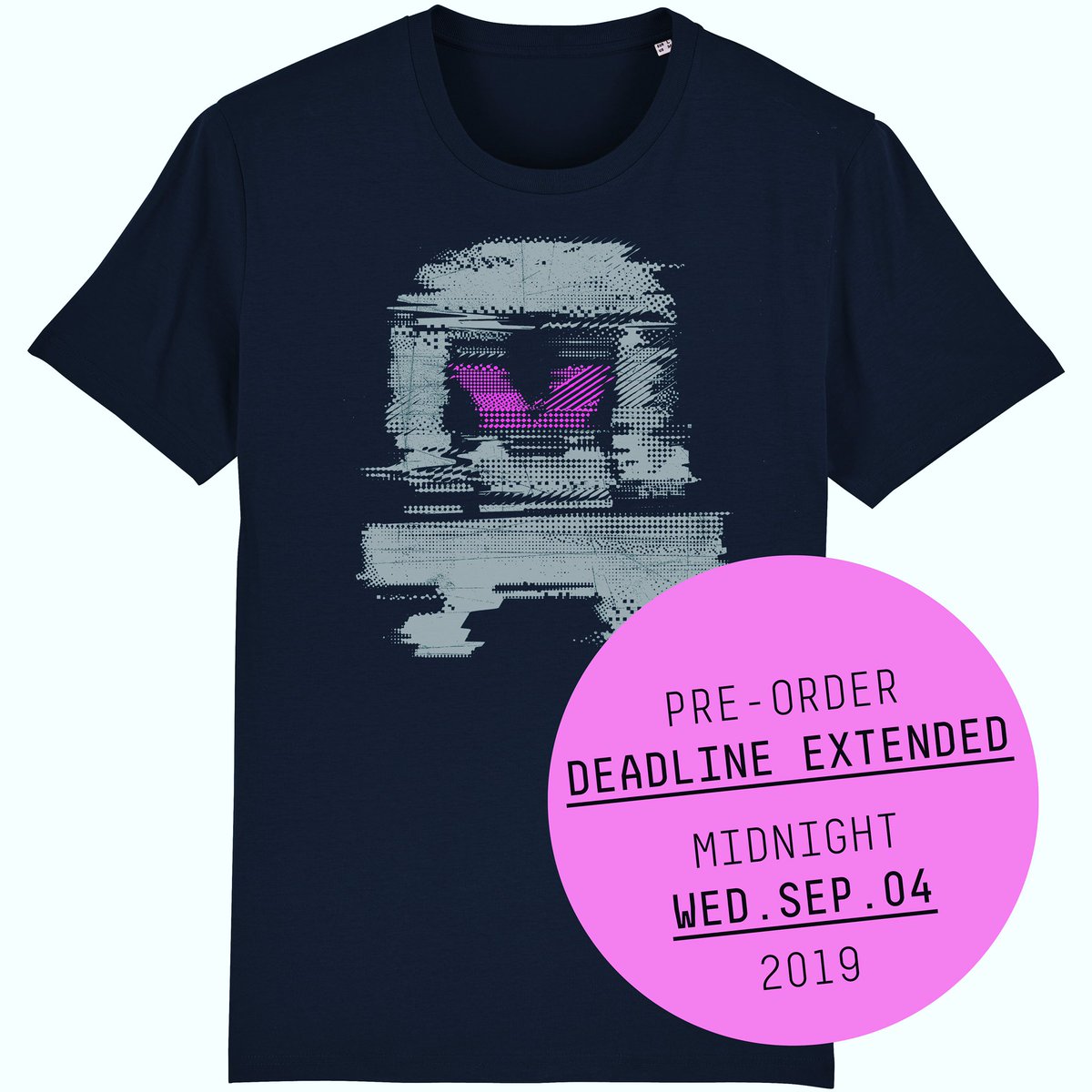 ianTDR's tweet photo. #angryman&amp;chips(refried) #deadlineextension weds sept 4th midnight due to #consumerfeedingfrenzy #investwisely #workbuyconsumedie #populardemand #exciting #lastchance#blinkanditsgone #thedesignersrepublic @thedesignersrepublic @iantdr  #aztdr #designshirts https://t.co/lKNrilv9HU https://t.co/twnYhCQgN5