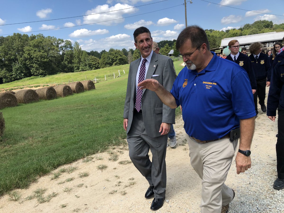 Weakley County Schools tweet media