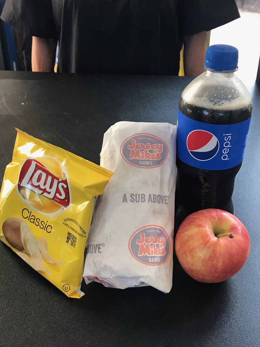 Rider_Eats's tweet photo. Come find us in the SRC all week for our Jersey Mike's pop up! 😋🤗 We are only accepting Meal Exchange at this time #RUdining #ridereats #MealExchange https://t.co/Z6EyUQqv6t