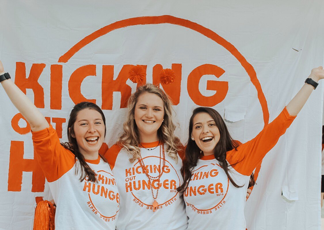 uwfalphagam's tweet photo. ✰ it’s 𝙃𝙐𝙉𝙂𝙀𝙍 𝘼𝘾𝙏𝙄𝙊𝙉 𝙈𝙊𝙉𝙏𝙃 ✰ 

Keep up with us all September to see how we fight hunger in our local community, and stop by our table in the commons this month to drop off your argo pantry donations! #uwf23 #gottabeagd https://t.co/OuU7myXyJT