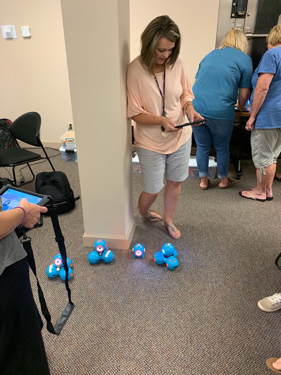 LCSMoves's tweet photo. PD opportunities from across the county today! #LCSconnect #OurCountyOurFuture #LifeLongLearning #Robotics https://t.co/fABgMusFC3