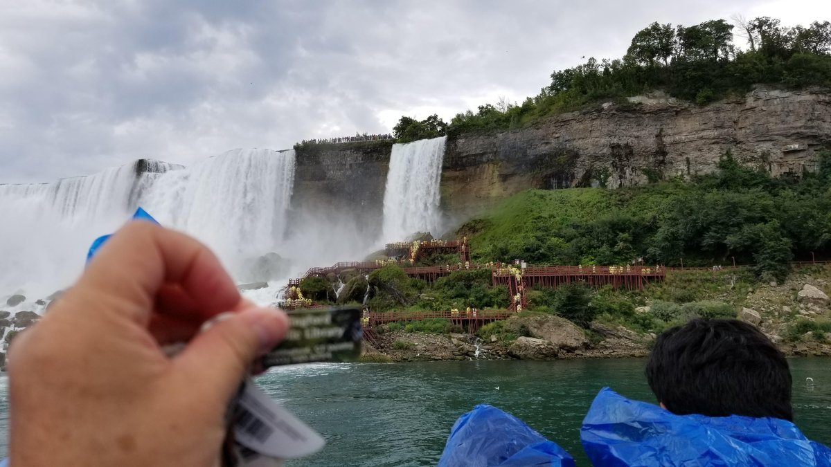 Walpublib's tweet photo. This library card took a Labor Day Weekend voyage aboard the @MaidOfTheMist ! #TravelingLibraryCard #WallingfordTravels https://t.co/HIYrRUIeU2