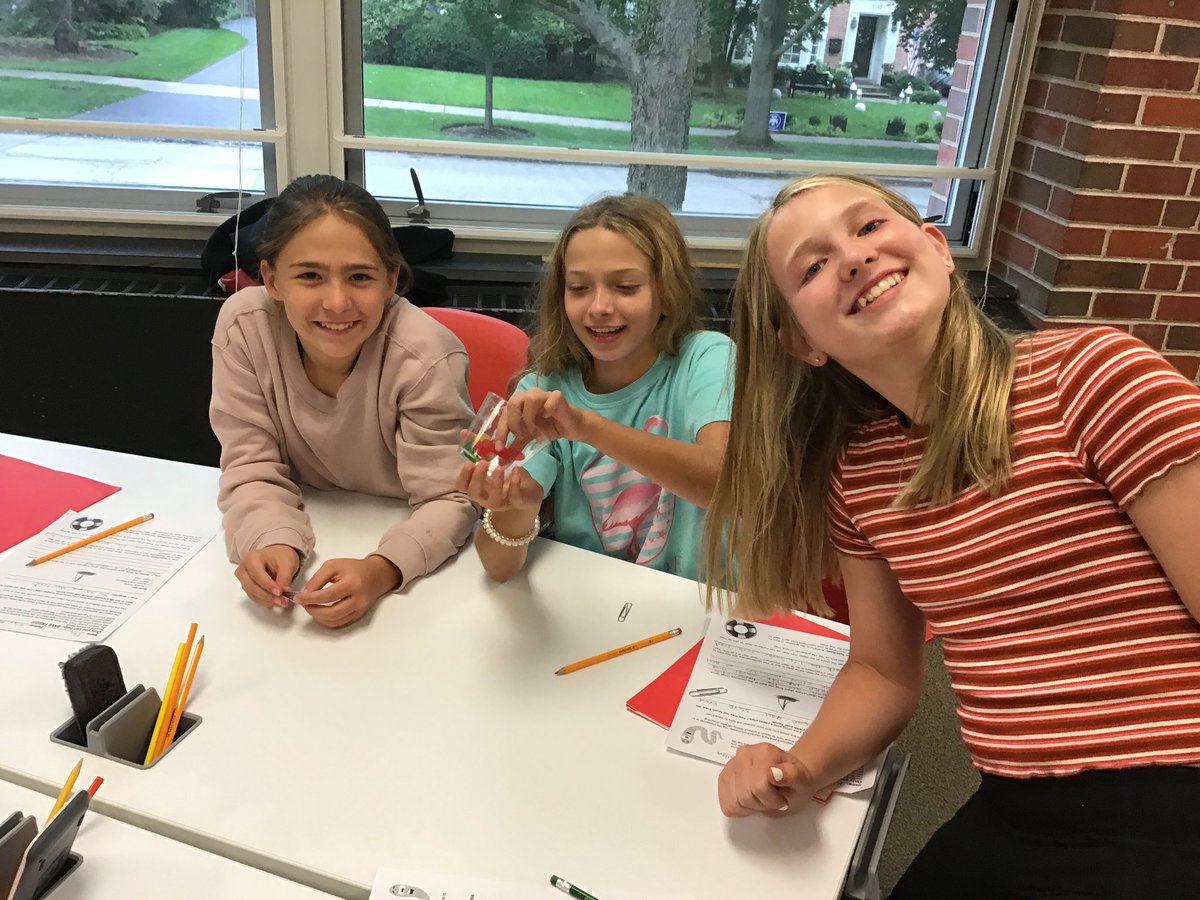 kimbarbaro's tweet photo. So much fun saving Fred in science class today! #middleschoolengineering @skokie36 @winnetka36 @mmiller112 #middleschool #middleschoolscience https://t.co/ySTkoPHEco