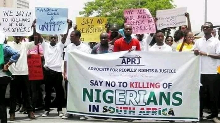 SenatorPenn's tweet photo. Africa is sending a message to SA

 🇳🇬 are closing down Shoprite in Nigeria
 🇿🇼 truck drivers block the border. No South African driver to enter Zim
 🇿🇲 cancelled friendly match against South Africa
🇷🇼 , DRC, 🇨🇩 ,and 🇲🇼 just pulled out of the Word Economic Forum(WEF) Summit https://t.co/WMyyucr0eA