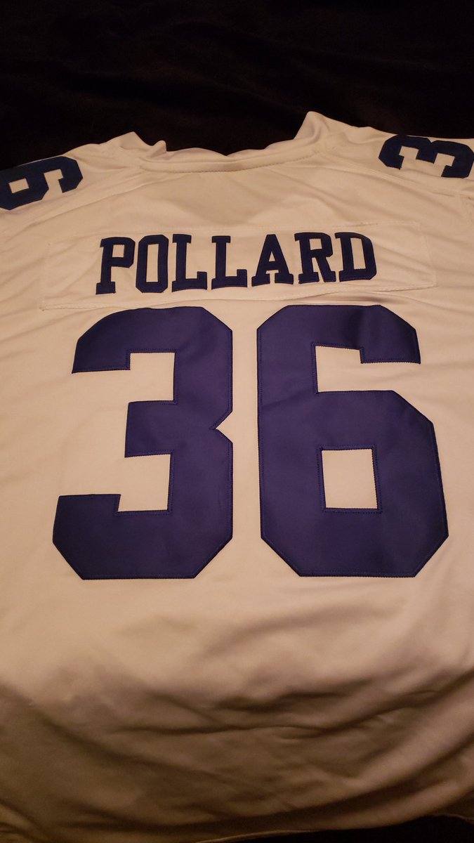 W_Hunter_Thomas's tweet photo. @Tp__5 why you have to change your number after I buy your jersey? 🙄 https://t.co/M1oB0KoffL