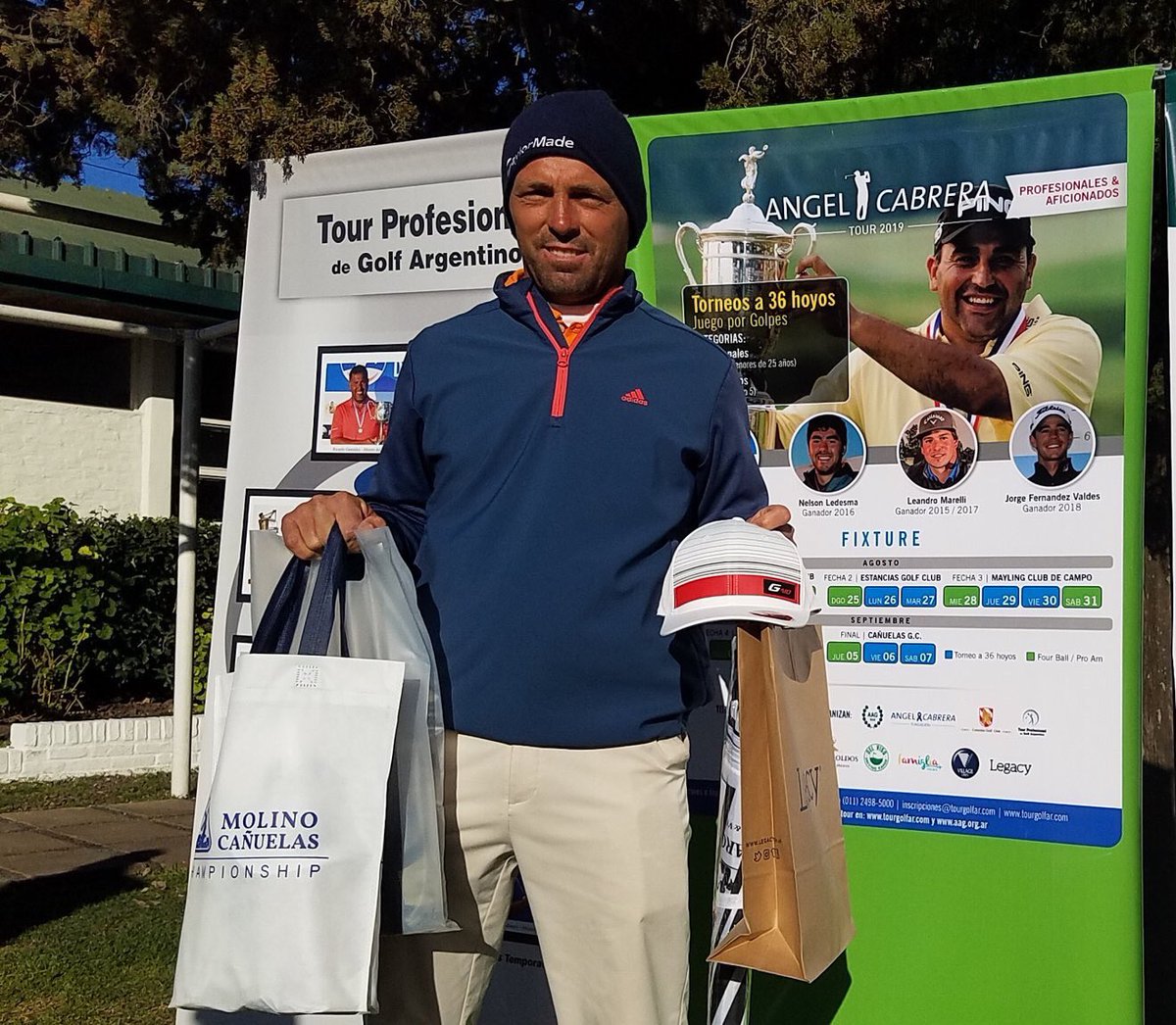 Terminamos el #CabreraTour2019 de una manera inesperada,pero con varias cosas positivas para seguir trabajando. No quiero dejar de felicitar a uno de los jugadores más queridos y trabajadores del golf #arg por ganar nuevamente en #golfer y el ranking <a href="/miritocarranza/">Clodomiro Carranza</a> 👏👏