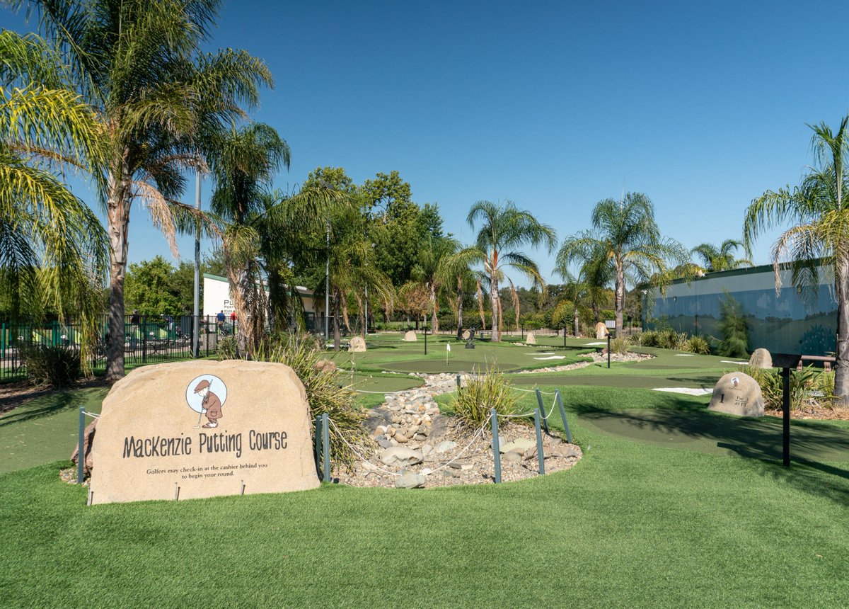 haggin oaks pro shop