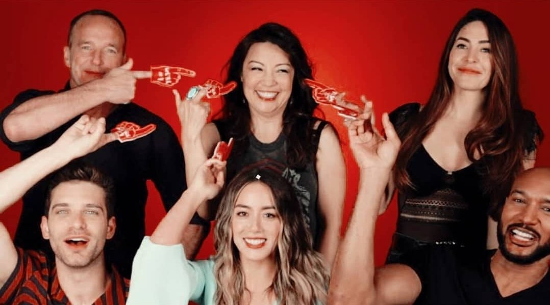 MingalingKitty's tweet image. who deserves the world?