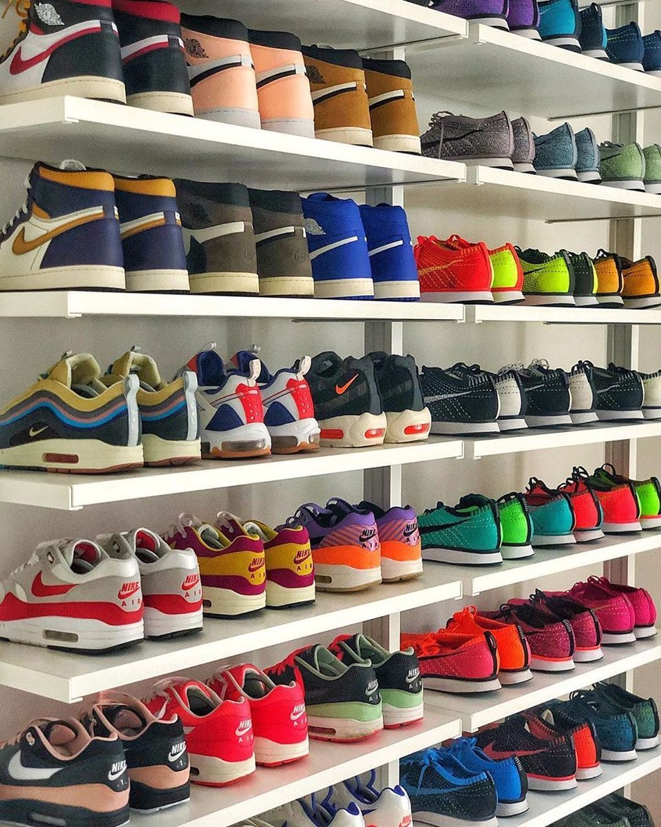 stealsonkicks's tweet image. Checks over stripes. 📸: @rckmdntstckm

What's the best pair in this picture?