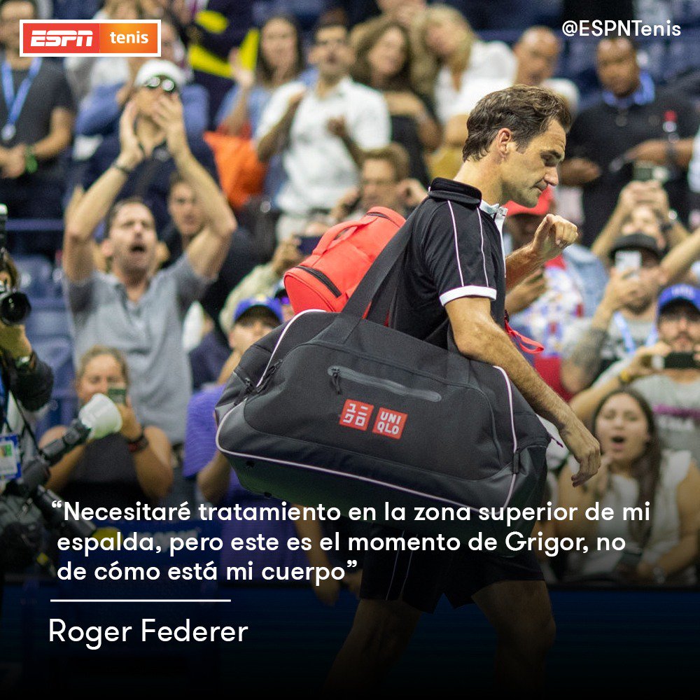 ESPNtenis's tweet photo. Incluso en la derrota, Roger Federer siempre muestra su grandeza. 🇨🇭🎾

#USOPENxESPN https://t.co/Wj7B3bHFfU