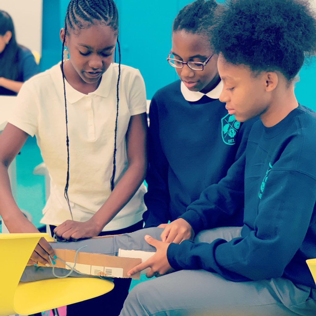 decentgriffin's tweet photo. Oh No! You’re friend has fallen, broken injured their leg and you only have a cup, some cardboard and a few pieces of string to make a stint. These 9th graders are creating incredible solutions in our innovation lab! https://t.co/rQio1kPB97