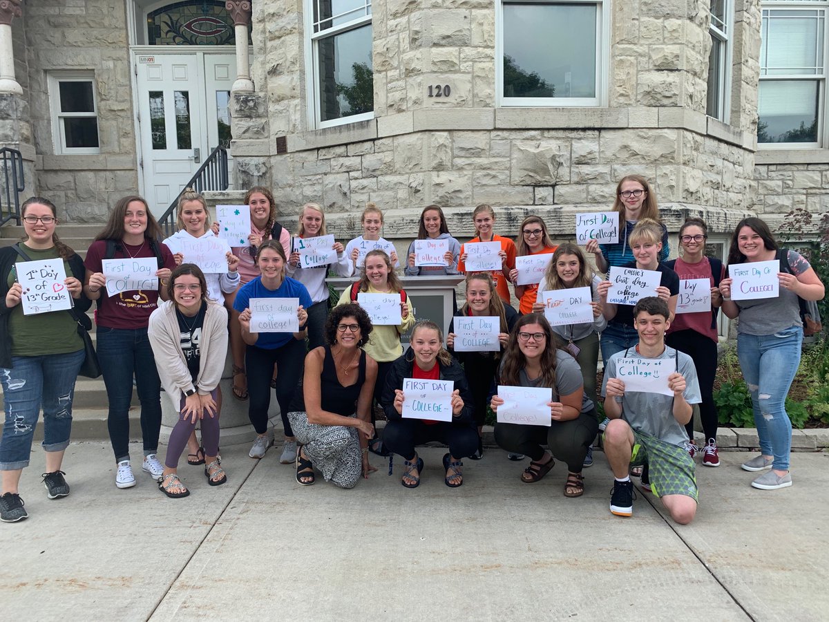 The Fall semester has begun for my CCS100 group!#FirstDayOfSchool #FirstDayOfSchool2019 #firstdayofcollege ⁦<a href="/carrollu/">Carroll University</a>⁩ ⁦<a href="/CarrollUEduDept/">CarrollU Edu Dept</a>⁩