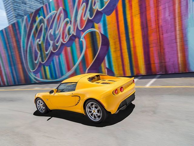 Be sure to come into our showroom at 900 Ala Moana Blvd today to check out this Go-Kart Handling Lotus Elise!!! Please visit us online at ift.tt/1dOcfnd for more info about this and all of our cars!

ift.tt/2LhpUOD

#Lotus #Elise #Lot… ift.tt/2zPHUcg