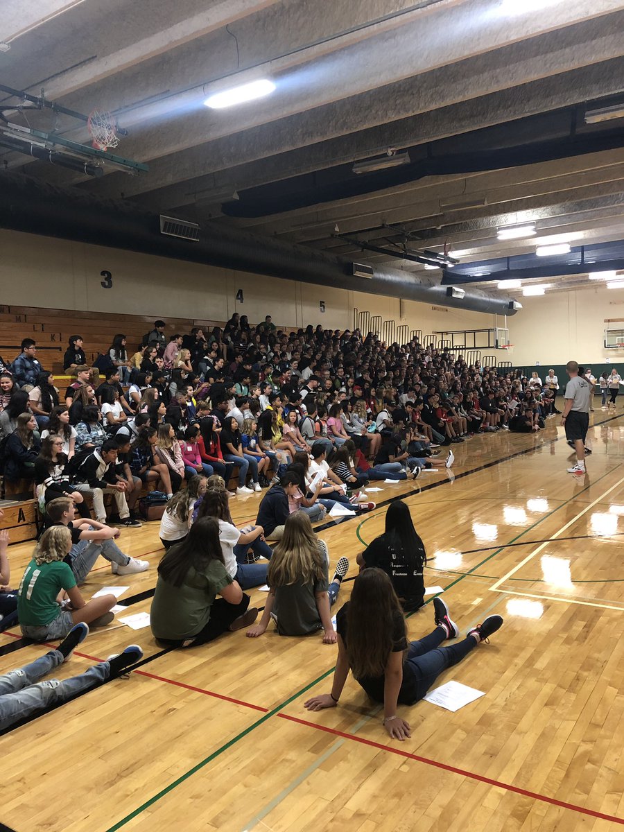 eagles_ems's tweet photo. EMS 7th graders are primed and ready for a successful school year! https://t.co/blEebnm6HY