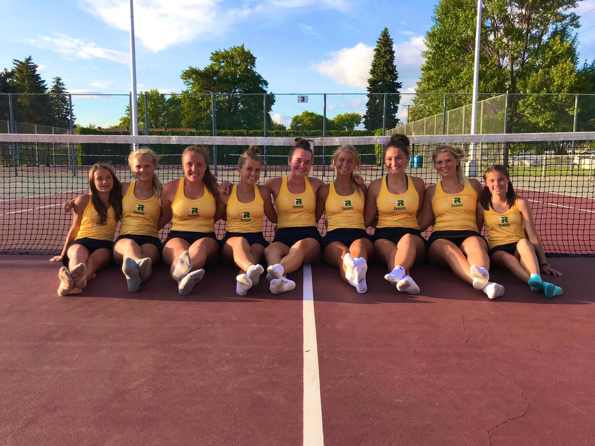 OfficialLadyCa1's tweet photo. Lady Cavs caged the Milbank Bulldogs at home today! 🐶🎾 #cavsnation https://t.co/JSewLNkYpI