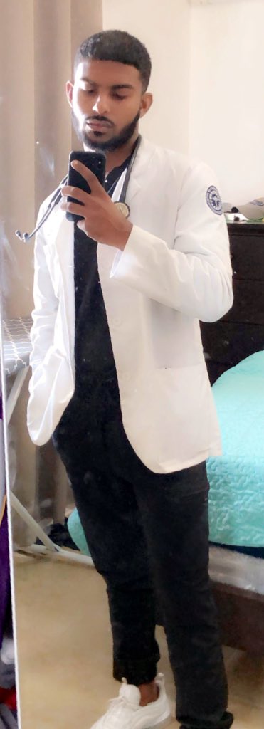benett__'s tweet photo. finally felt like a doctor today... might delete later https://t.co/2xOCvnMb8E