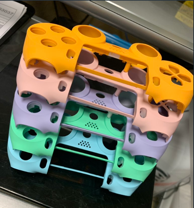 Arcitys's tweet photo. Follow @Arcitys @Prestinni and @BattleBeaverC and Retweet for a chance at a free controller of your own design going to be choosing a winner on 9/15 GOODLUCK!!! https://t.co/r4TDhaH84t