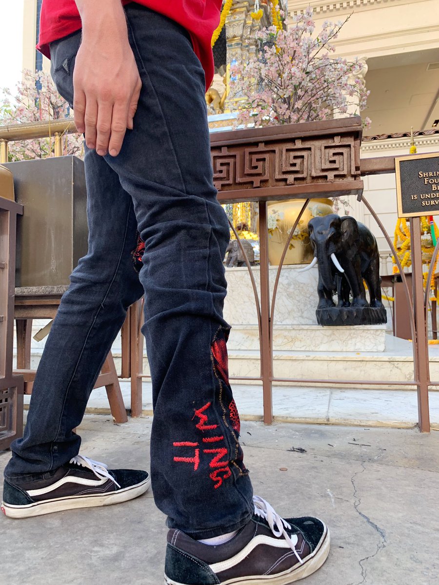 tracekoleary's tweet photo. DONT SLEEP ME AND MY GF BRAND COMING UP!! #WingItStyle find it @wingitstyle on Instagram! https://t.co/aGsB1hkNEm