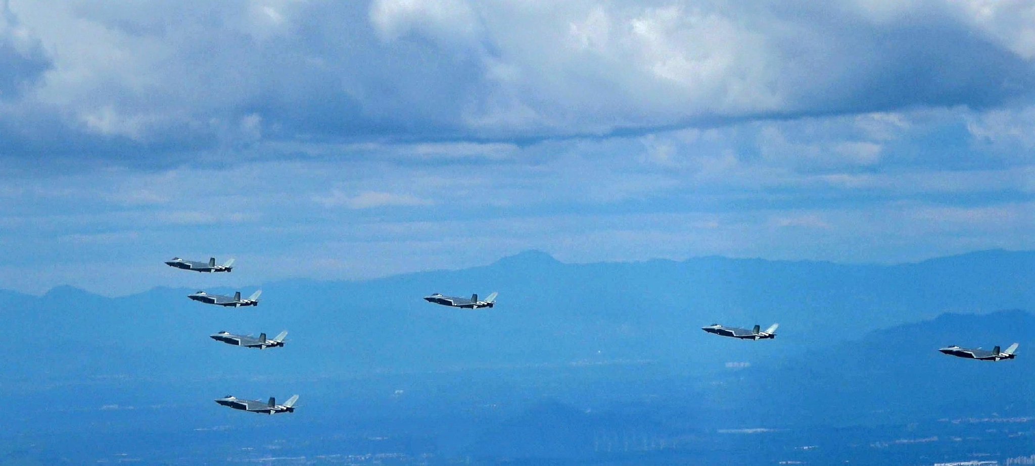 EDlPQxgVUAAiU5a.jpg:large