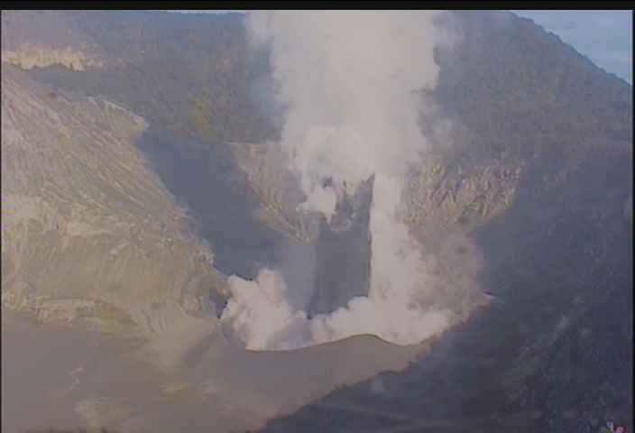 Informasi Erupsi G. Tangkuban Parahu

vsi.esdm.go.id/index.php/gunu…