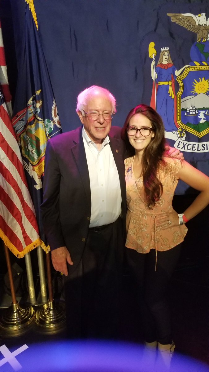 *almost crying* feels like an introduction I've been waiting for forever. I also handed off a kids book I illustrated, to give 2 @janeosanders -- sequel to the book I gave her at bookexpo a few yrs back. Hope the grandkids enjoy! #notmeus #BernieInBrooklyn #artistsforbernie