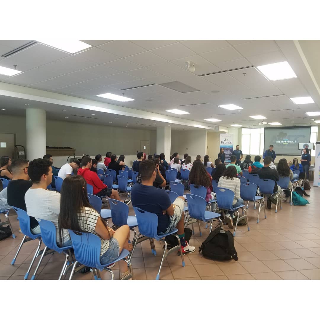 asec_uprb's tweet photo. Les queremos agradecer a todos los que asistieron a nuestra primera reunión de miembros😁, este año nos traera muchas cosas buenas💪🏼 y queremos que sigan sean parte.🤠💙 #AsecUPRB #Becker https://t.co/HabUuHlpJT