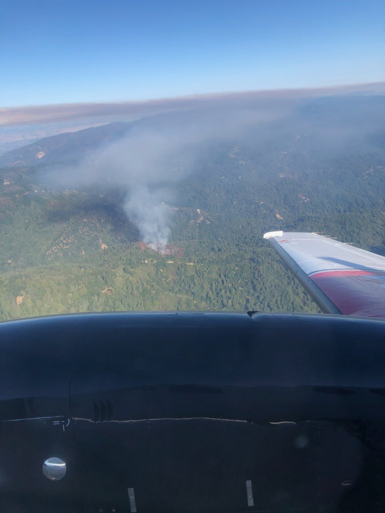 CALFIRECZU's tweet image. #DeerFire [update] is holding at 10-12 acres in very steep terrain. Over 150 firefighters will remain on the line overnight building and reinforcing containment lines. 1 minor firefighter injury. No current evacuations. Bear Creek Rd. closed at Deer Creek.