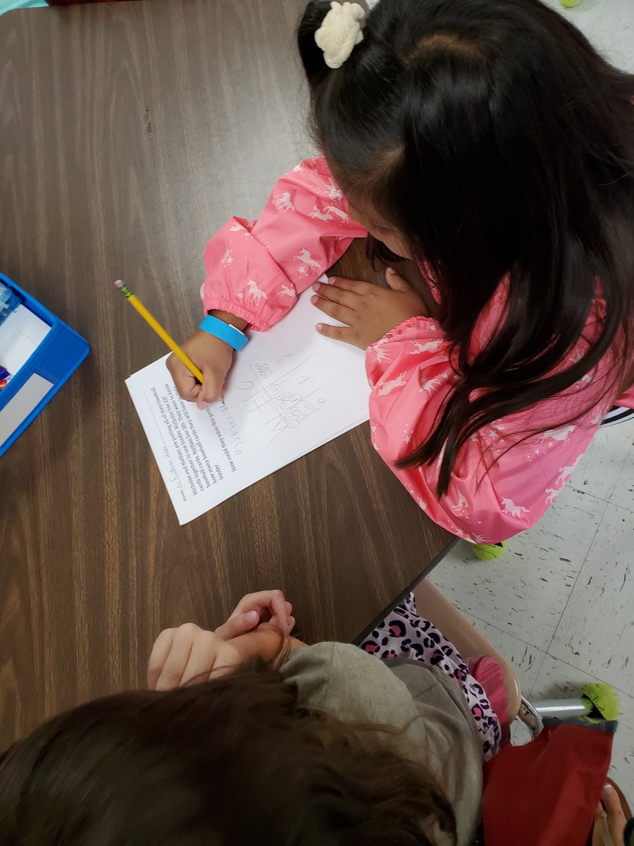 Mrs_Eyler's tweet photo. Started the year off right with perseverance &amp; team work in math! #moesmath @MonocacyElem @Ms_Jordan_fcps https://t.co/OKbOQsHeXA
