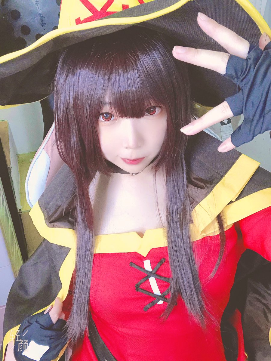 Momoko 写真boothで通販中 黒より黒く 闇より暗き漆黒に 我が真红に混合を望みたろ 覚醒の时きたて 无谬の 境界に落ちしことわり 无疆の歪み隣て 现世せよ Explosion この素晴らしい世界に祝福を この素晴らしい世界に爆炎を Momoko 写真boothで通販中 黒より黒く 闇より暗き漆黒に 我が真红に混合を望みたろ 覚醒の时きたて 无谬の 境界に落ちしことわり 无疆の歪み隣て 现世せよ Explosion この素晴らしい世界に祝福を この素晴らしい世界に爆炎を