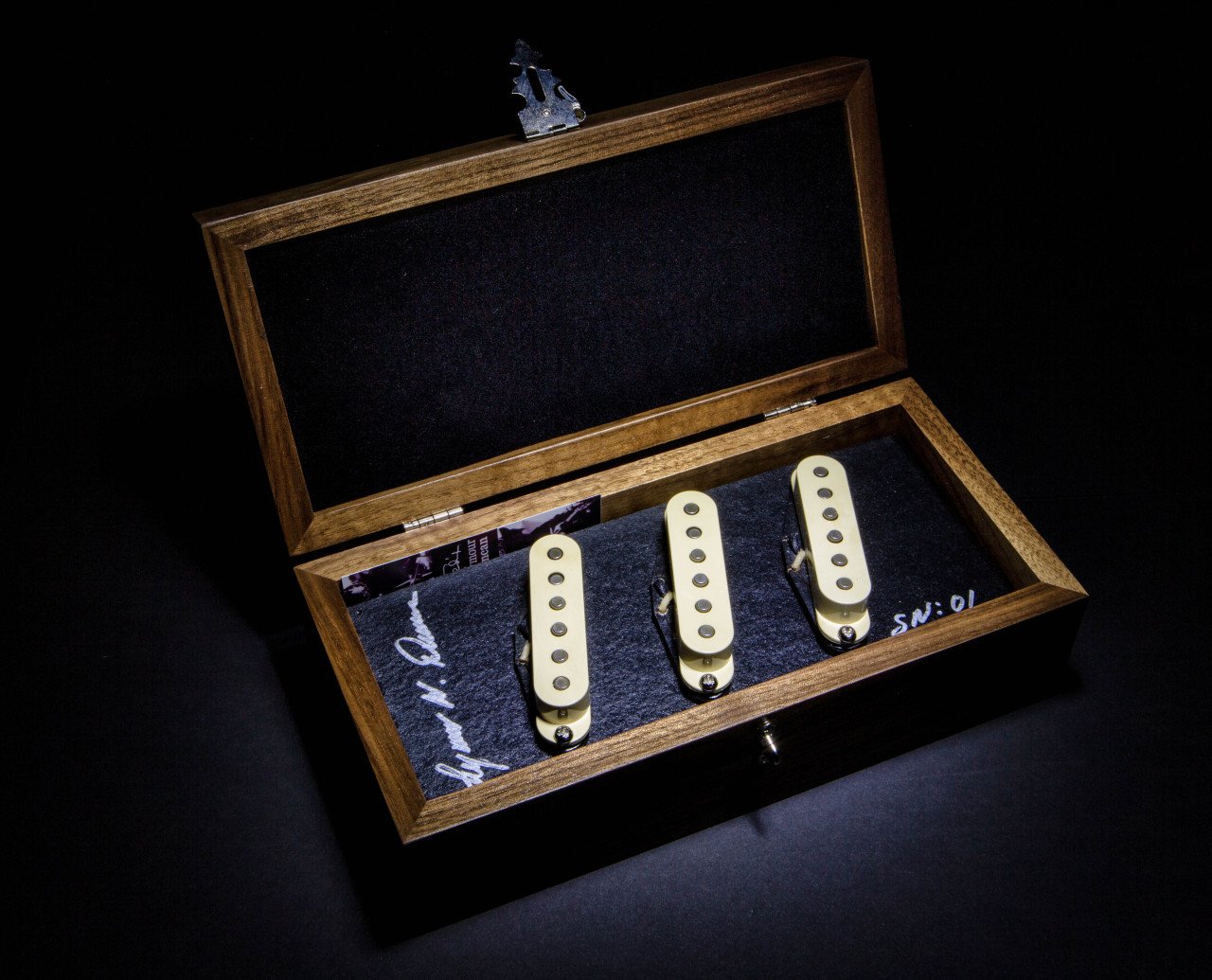 Jimi Hendrix pickups | The Gear Page Jimi Hendrix pickups | The Gear Page