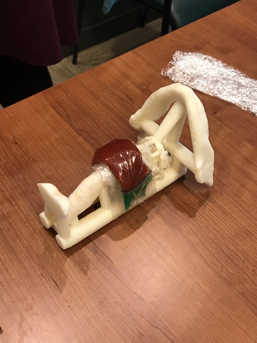 t_reed_t's tweet image. 3D printing and ketchup. Great combo for cric training @LoyolaEM! #SimEd @LoyolaHealth @LoyolaHSD