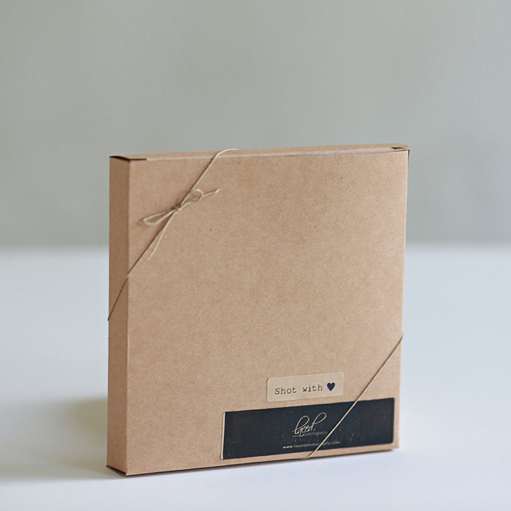 LeBoxBoutique's tweet photo. 1 sample box- 6 1/4 x 6 1/4 x 1 inch Kraft Gift Boxes - great for square prints #boxes #box 
$3.51
➤ https://t.co/xVDOP6E1Eb https://t.co/qkCGI3PDPT