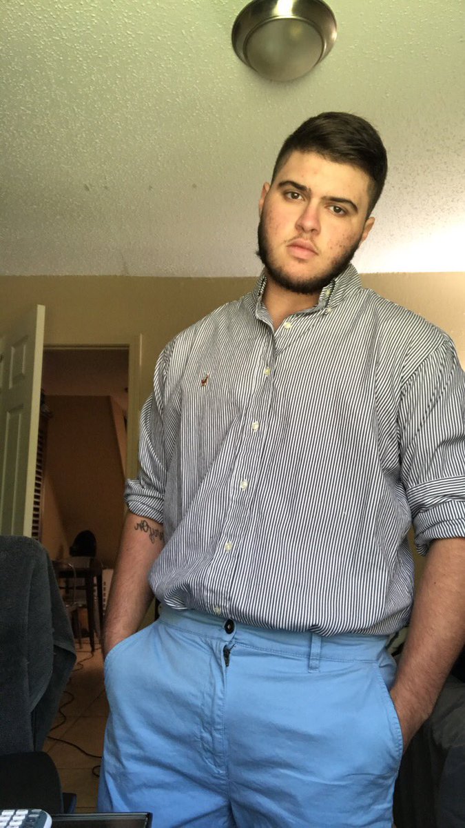 natertot_69's tweet photo. i really never post shit on twitter anymore but i was feeling my fit the other day so here y’all go https://t.co/MPq6m91GuC