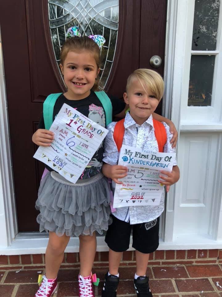 LES_CHPS's tweet photo. The first day of school is always our favorite day of the year! We loved seeing our returning friends and meeting our new Owls! 🦉✏️✂️ #ColonialPride https://t.co/L1IY12s8MD