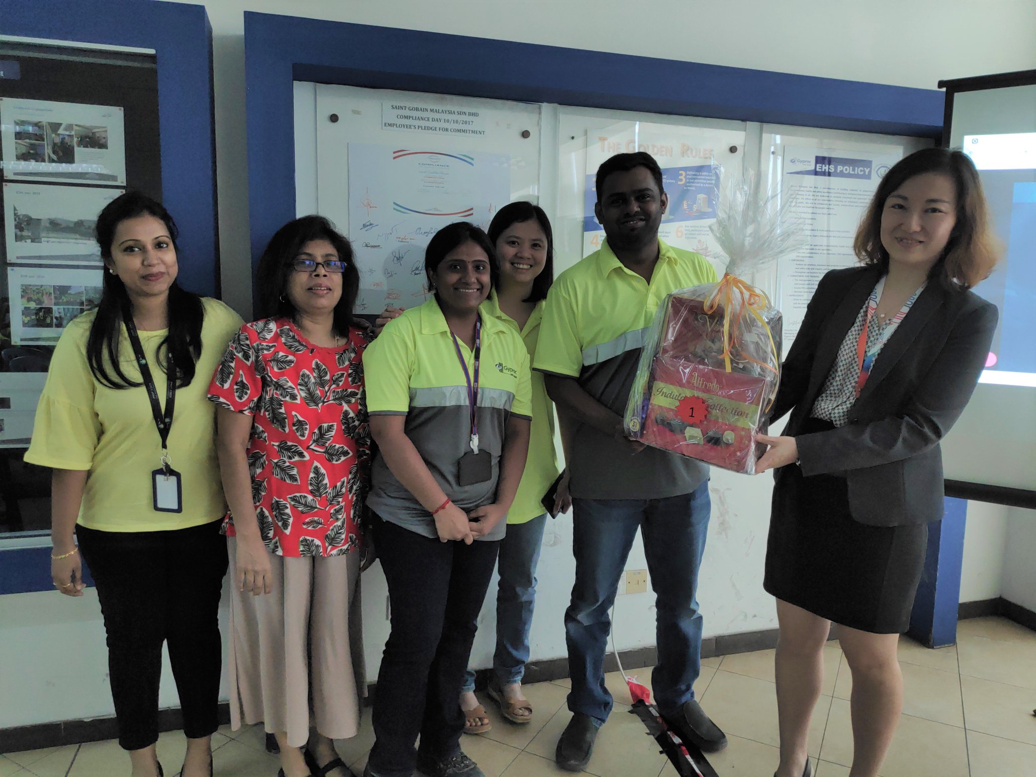 Saint Gobain Malaysia On Twitter We Had A Fun Employee Dialogue Session Yesterday Where Everyone Participated In A Quiz Playing As Teams We Answered Questions Related To Saint Gobain With The Top 5 Teams