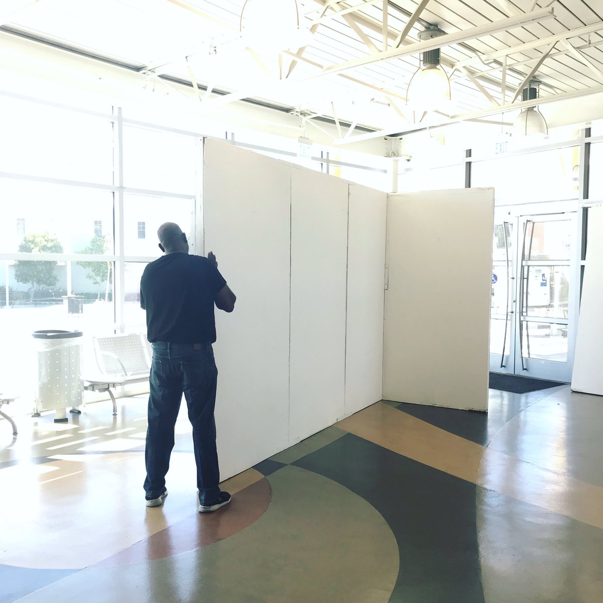 RMSI's tweet photo. Art installation week has begun! Panels are in place (thanks to #StephenBruce!), art gets hung tomorrow, opening reception on Friday! #ArtInWindows #ArtThroughTransition #DowntownRichmond #RichmondCa #ActivatingSpaces #BuildingCommunity #ArtOnMainStreet #WeAreMainStreet https://t.co/3DXvsGFizg