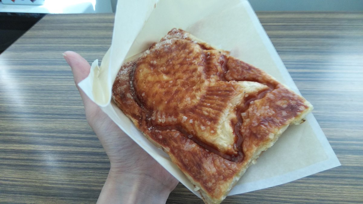 クロワッサンたい焼き クロワッサンたい焼き