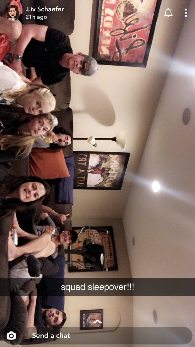 JustinBrells's tweet image. Happy birthday @_chloe_bailey_ Better late than never 😬👍🏽❤️ Hope you had a great day and an amazing year. Had to throw in the OG Pic at the end😤