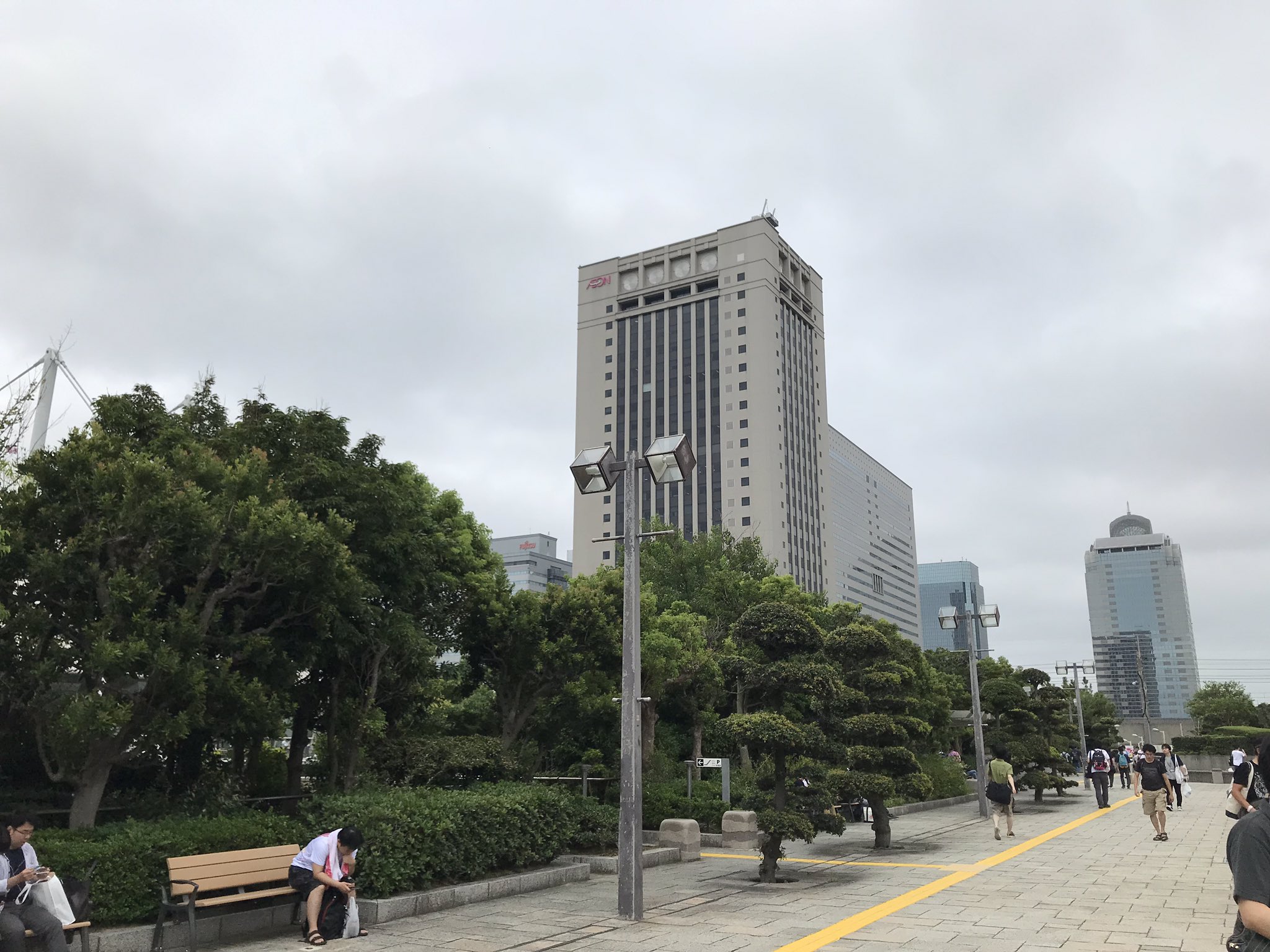 メッセモール