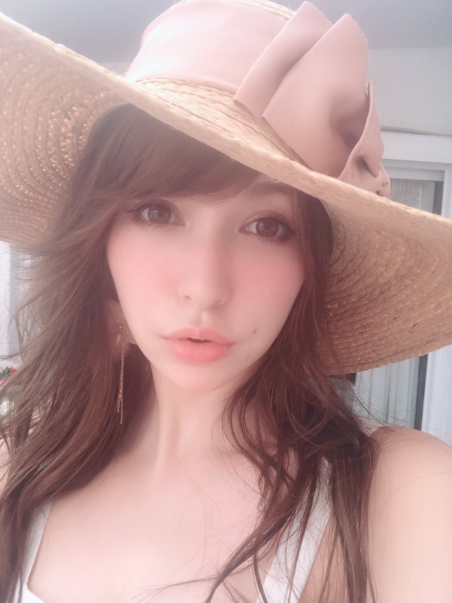 藤井リナ tweet media