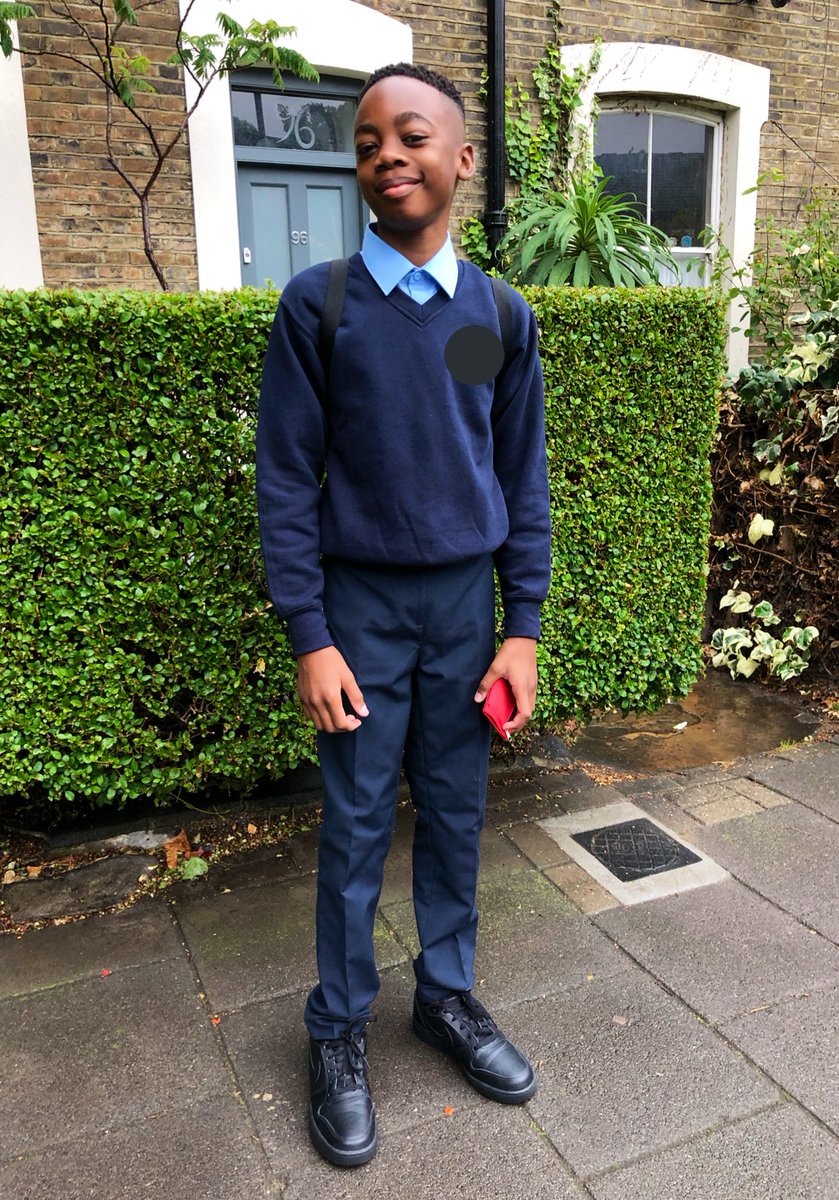 estarelive's tweet image. I fell pregnant with my son at 17 (a year after finishing secondary school) 
Here we are 11 years later on his first day of secondary school! I was a baby when I had him, with that being said- we have truly grown together and I wouldn’t be the woman I am today without him 💙
