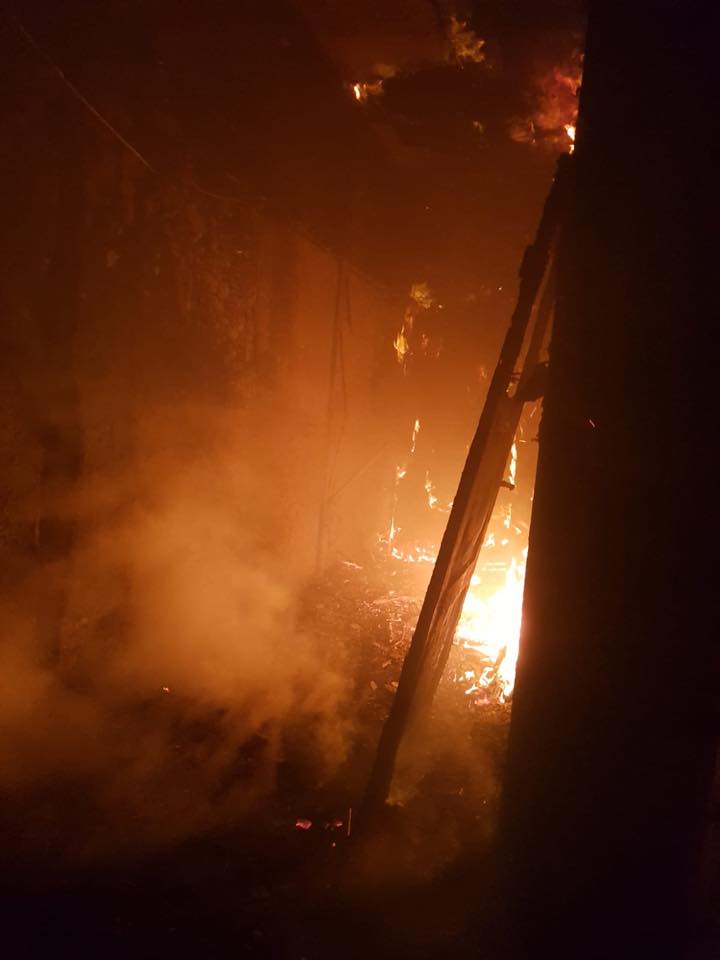 Eine Feuerwehr ohne Wasser kann keine Feuer löschen.

Wenn ein Unbekannter im Fall eines Großbrandes der Feuerwehr das Wasser abdreht, dann ist das nicht nur eine Straftat, sondern auch wider jedes Verstandes und jeder Moral.

#Gera #Feuerwehr #Hydrant