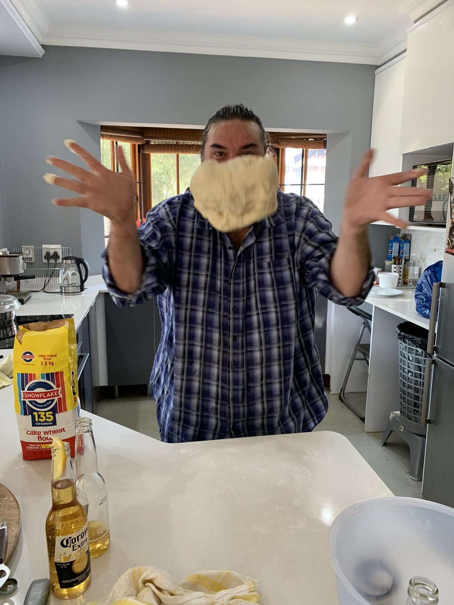 weirgregory's tweet photo. #pizzatime #makingdough #franklywildlifestyle https://t.co/fSr6FBSpGu