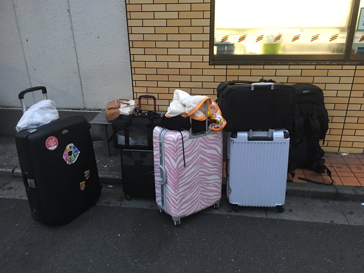 nomade-geek tweet media