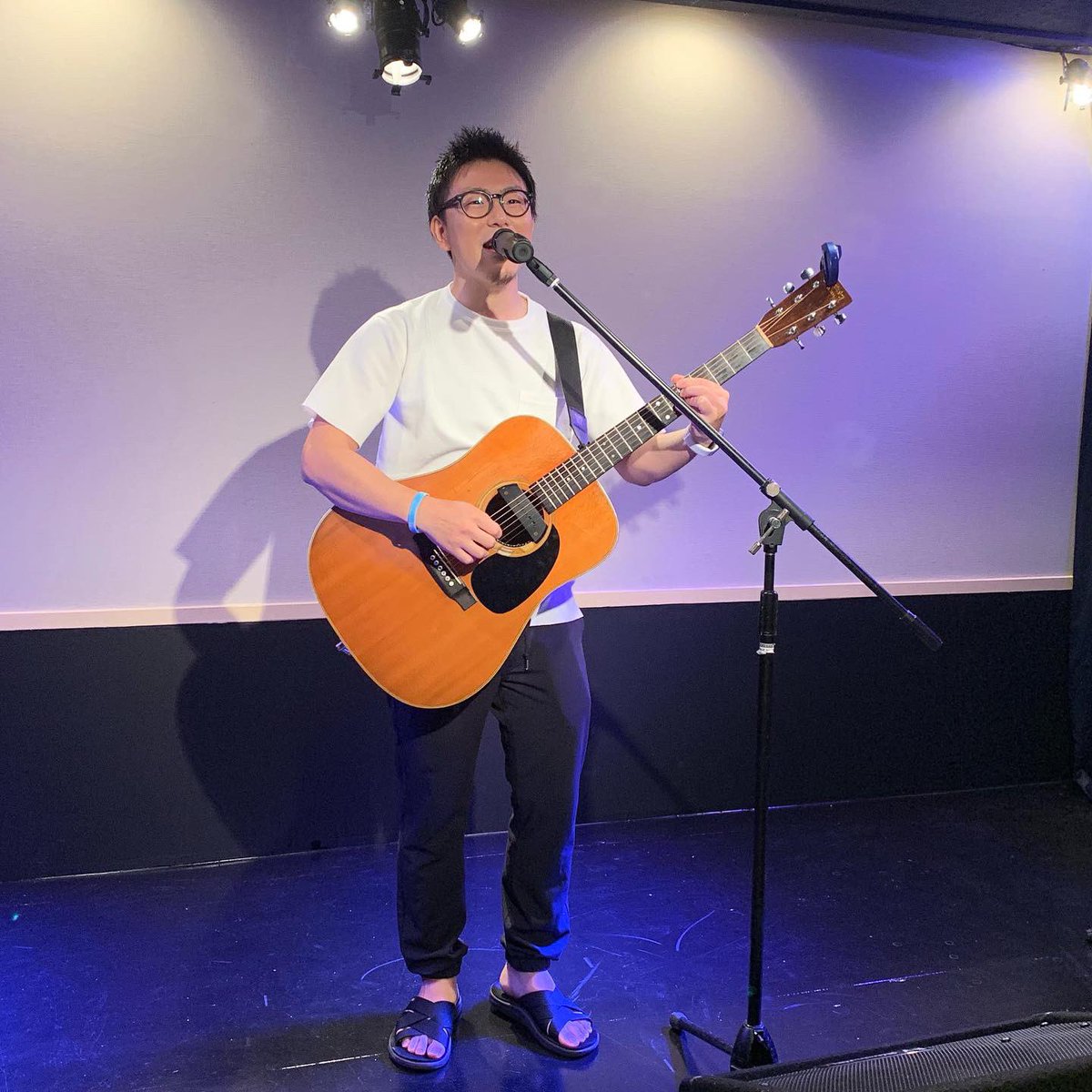 Sachi46white's tweet photo. LIVECOMMUNICATION『Aphro』赤坂に #復活 オープン♪
#前夜祭 遊びに行ってきました!
お集まり頂いた皆様ありがとうございました!
私は育休明けに手伝いに行きます!
上野同様どうぞごひいきに^_^
#アプロ
#Aphro
#赤坂
#ライブハウス
#ライブバー
#再オープン
#田中ユウヂ
#theplusonestyle
#Sachi https://t.co/ImQ3COkhIk