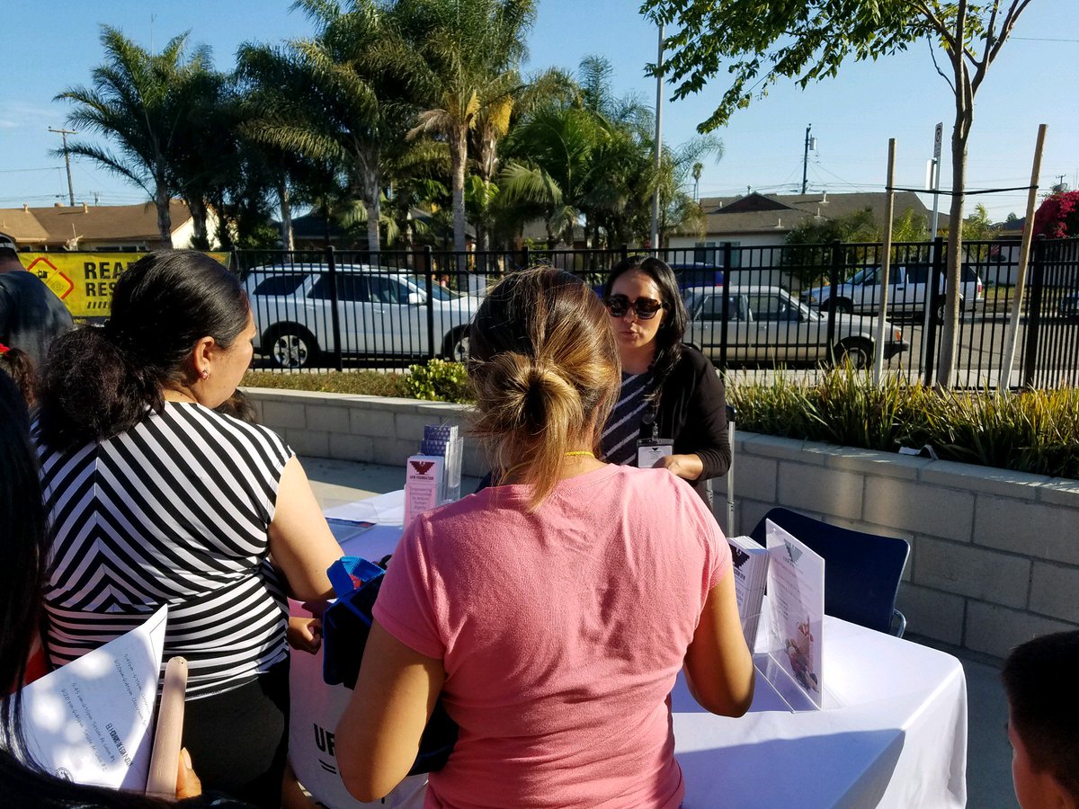 MsAllisonCordes's tweet photo. 2019-20 Back to School Night was a Success! Beautiful classrooms, lots of parents,  community resource fair &amp; tacos! @HarringtonOSD @OxnardSD https://t.co/oQ0bSDhJHf